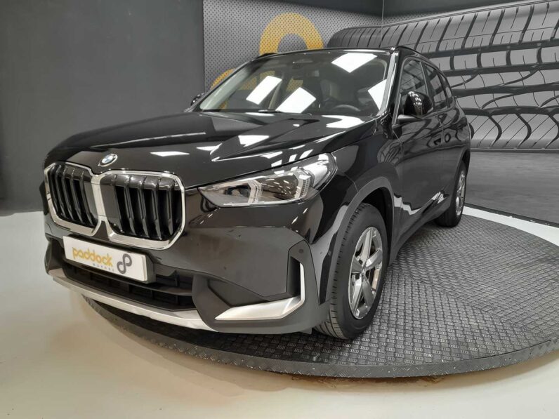 
								BMW X1 full									