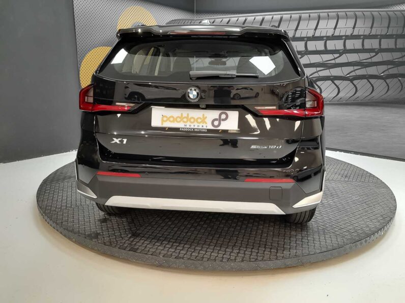
								BMW X1 full									