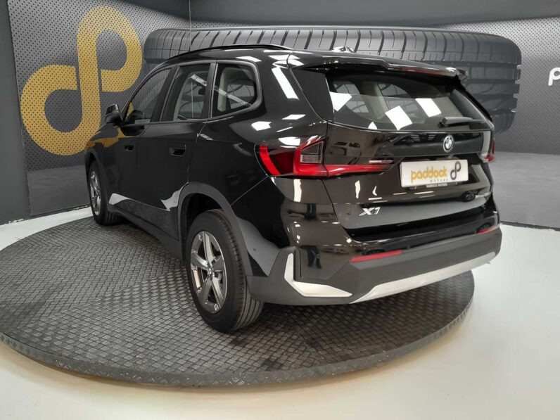 
								BMW X1 full									