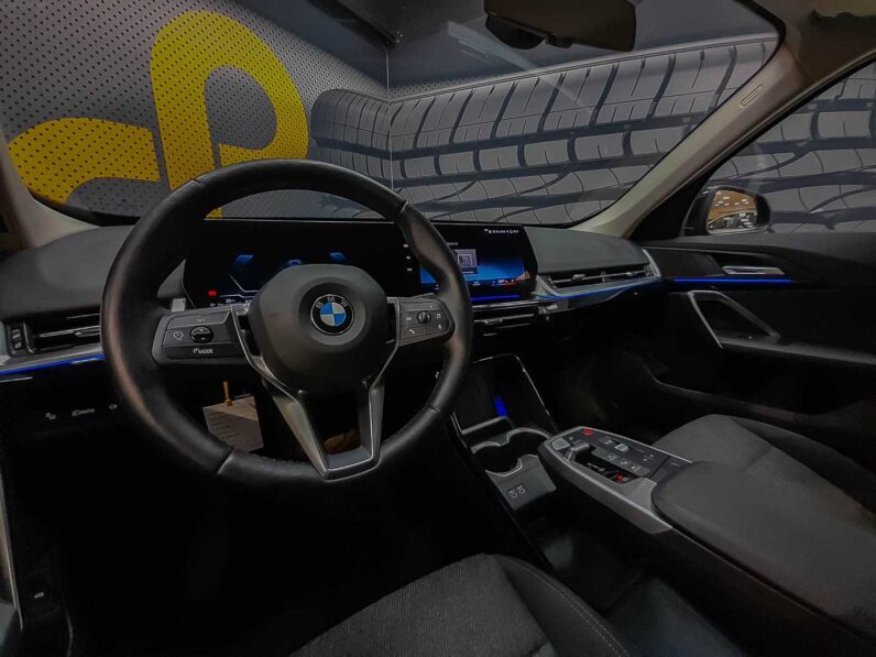 
								BMW X1 full									