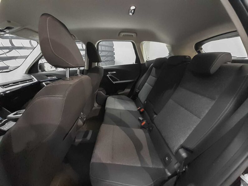 
								BMW X1 full									