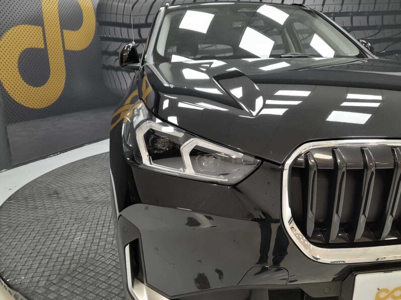 
								BMW X1 full									