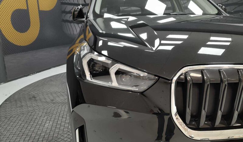 
								BMW X1 full									