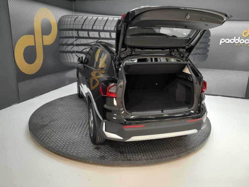 
								BMW X1 full									