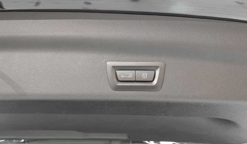 
								BMW X1 full									