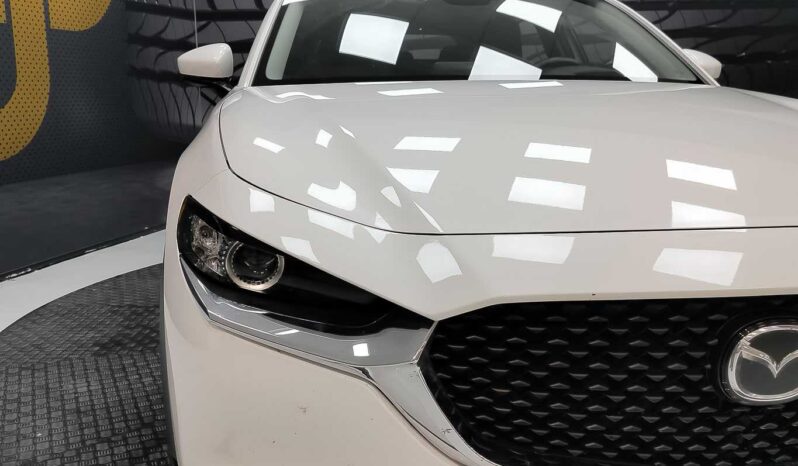 
								Mazda CX-30 full									