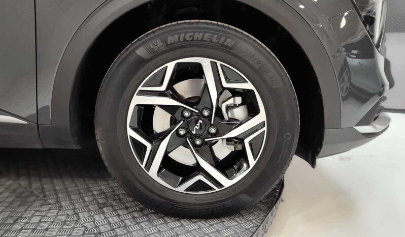 
								Kia Sportage full									