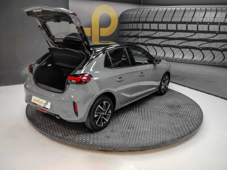 
								OPEL Corsa full									