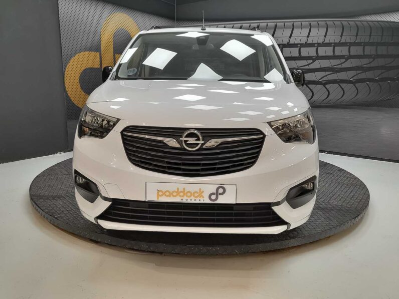 
								OPEL Combo full									