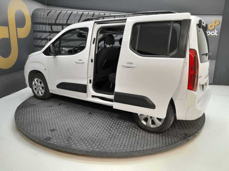 
								OPEL Combo full									
