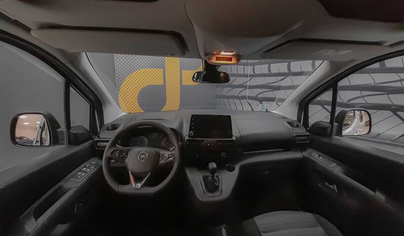 
								OPEL Combo full									
