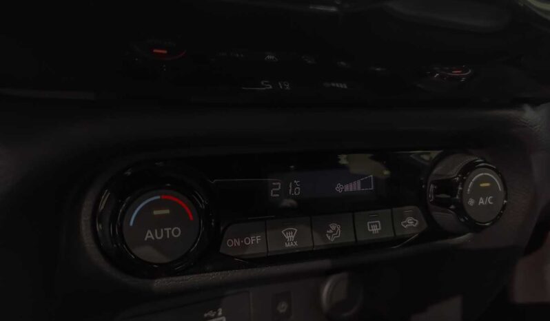 
								Nissan Juke full									
