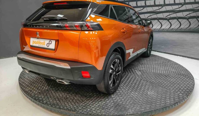 
								Peugeot 2008 full									