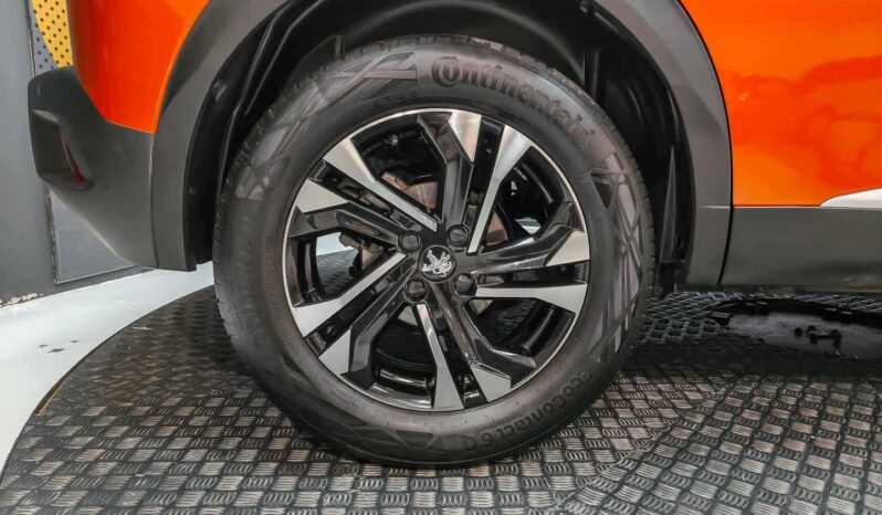 
								Peugeot 2008 full									