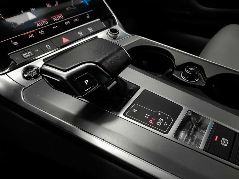 
								Audi A6 full									