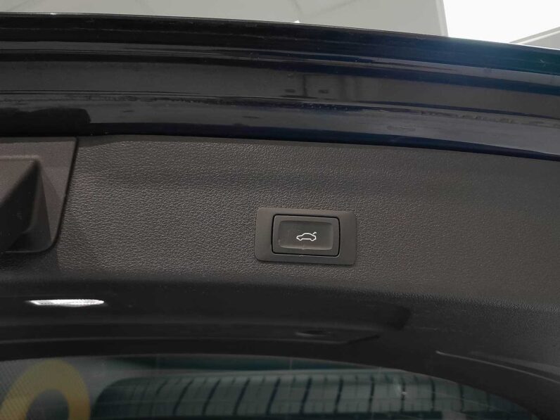 
								Audi A6 full									