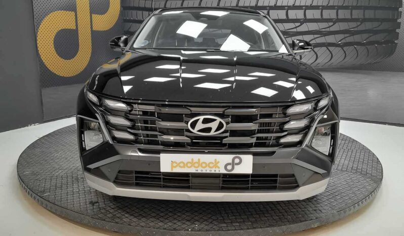 
								Hyundai Tucson full									