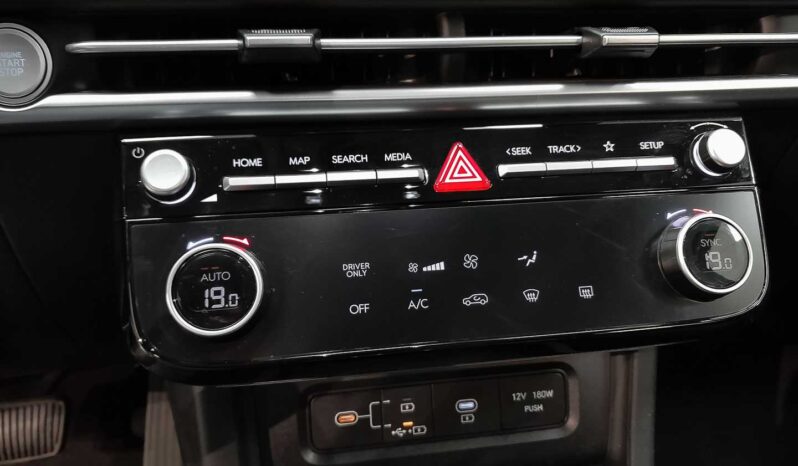 
								Hyundai Tucson full									