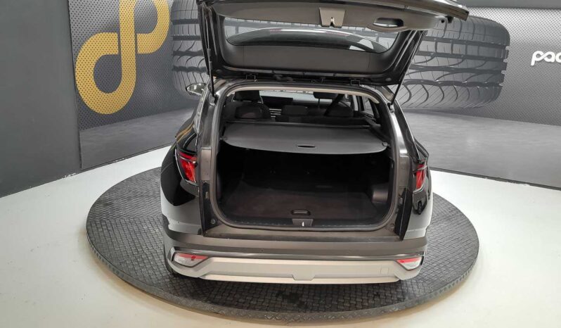 
								Hyundai Tucson full									