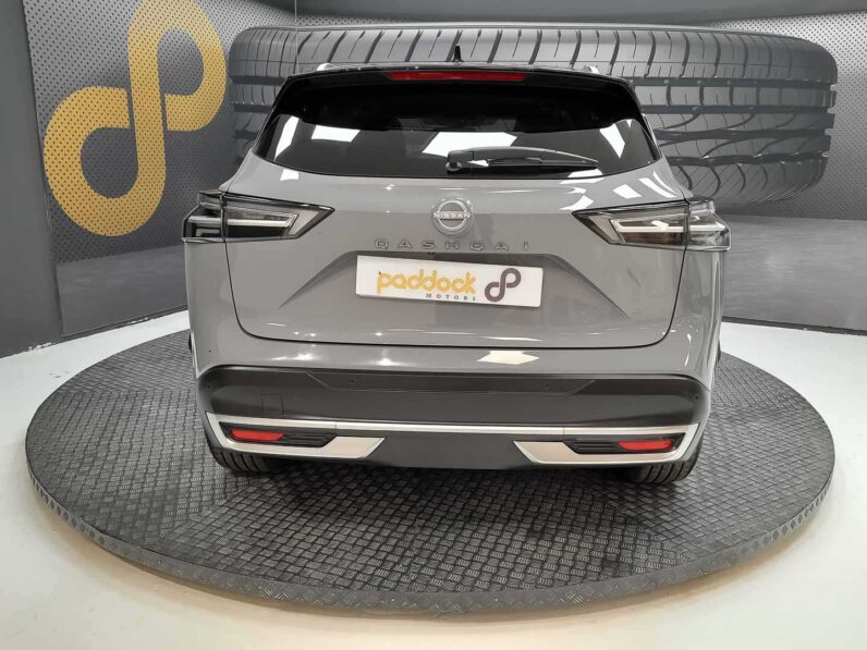 
								Nissan Qashqai full									