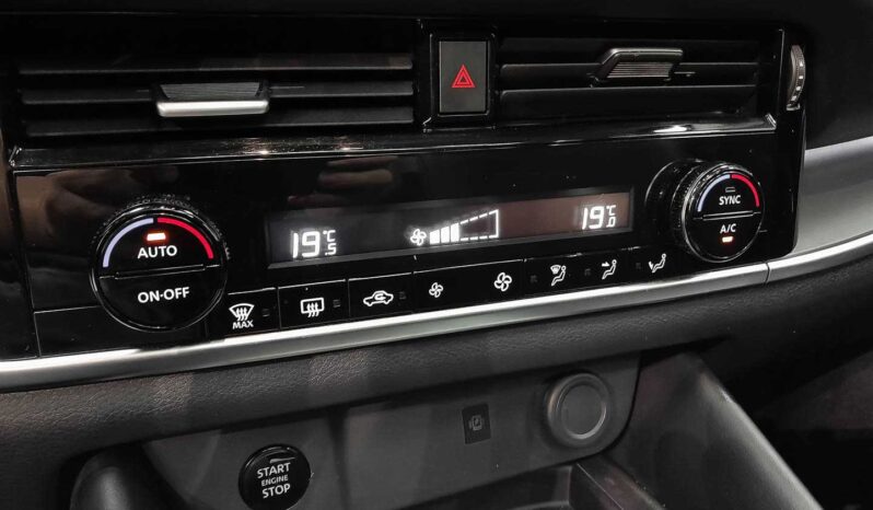 
								Nissan Qashqai full									