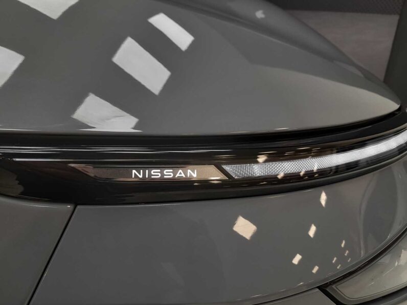 
								Nissan Qashqai full									