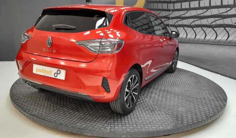
								renault Clio full									