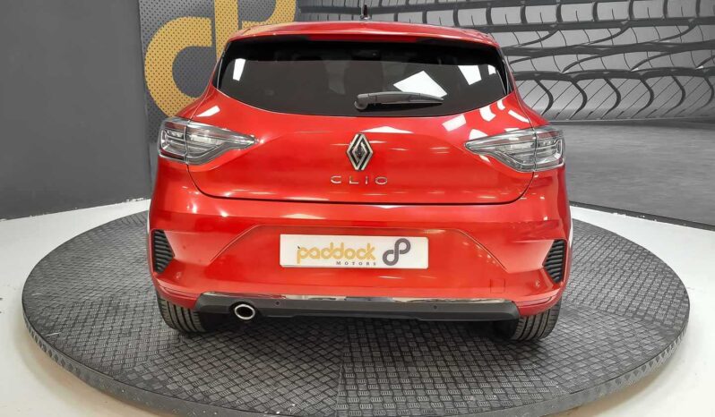 
								renault Clio full									
