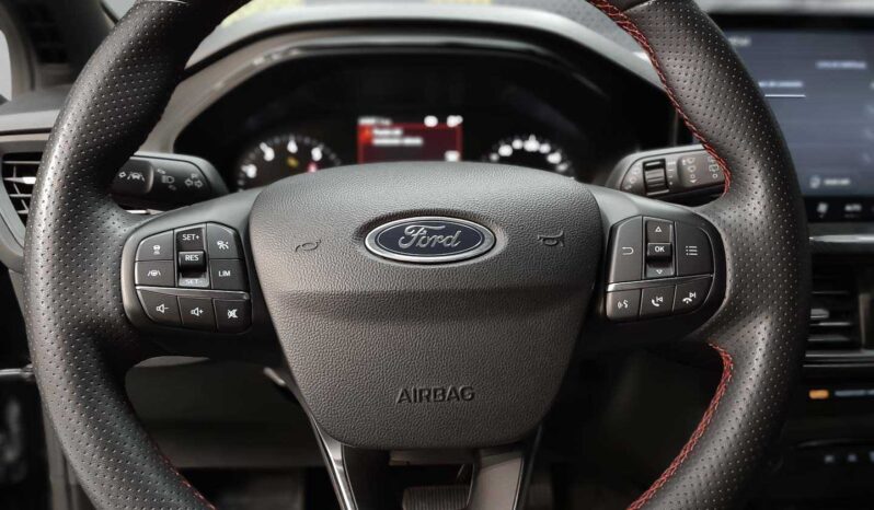 
								Ford Focus full									