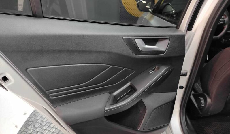 
								Ford Focus full									
