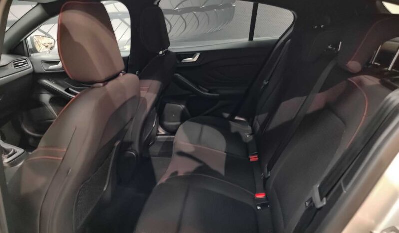 
								Ford Focus full									