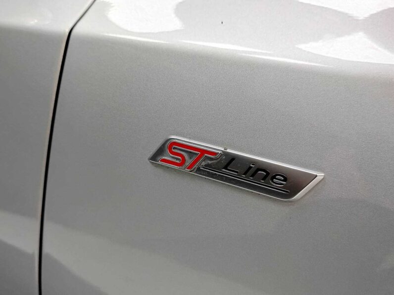 
								Ford Focus full									