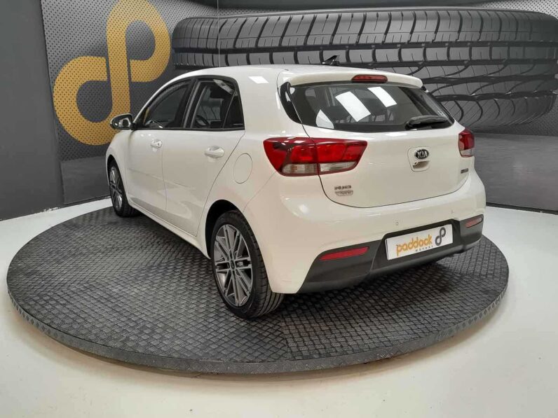 
								Kia Rio full									