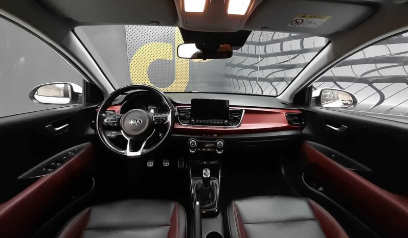 
								Kia Rio full									