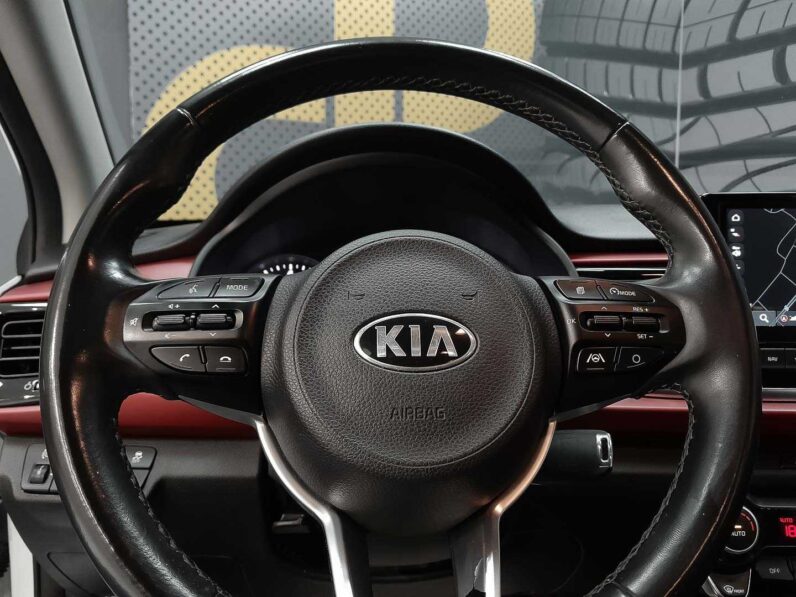 
								Kia Rio full									