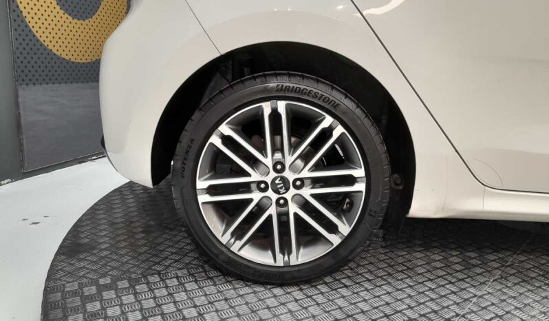 
								Kia Rio full									