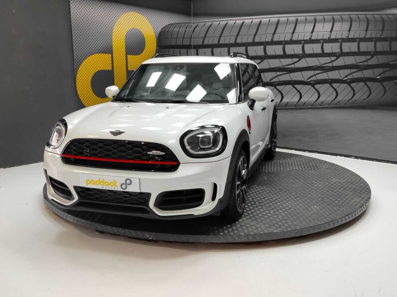 
								Mini Countryman full									