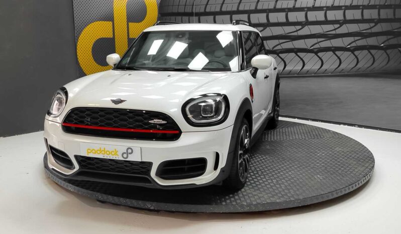 
								Mini Countryman full									