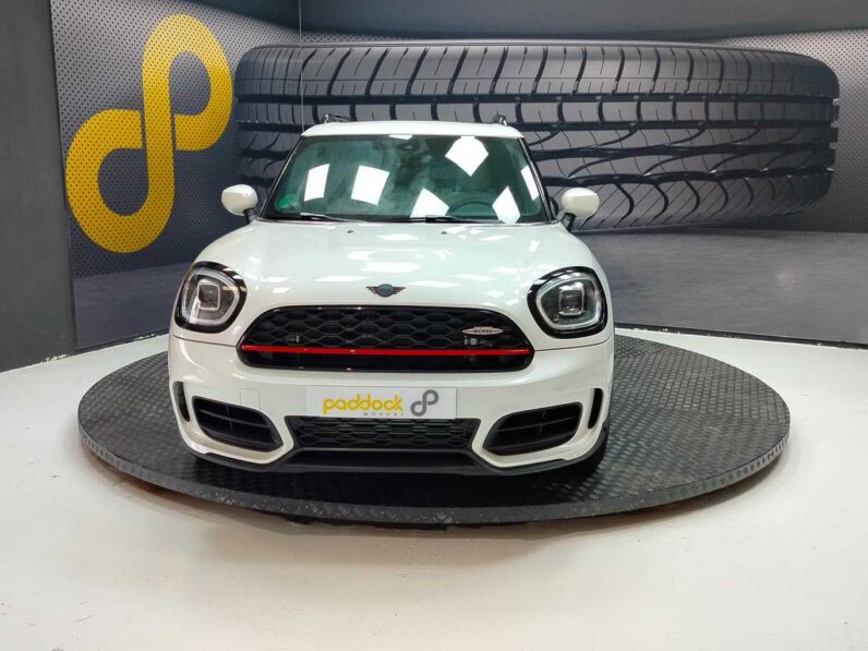 
								Mini Countryman full									