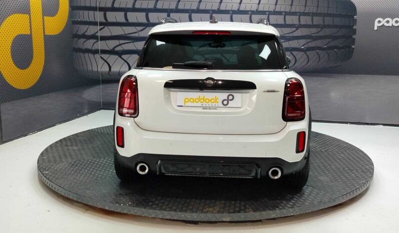 
								Mini Countryman full									
