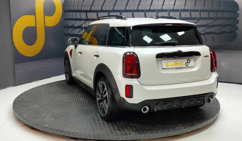 
								Mini Countryman full									
