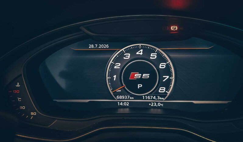 
								Audi S5 full									