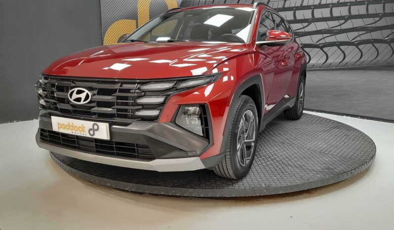 
								Hyundai Tucson full									