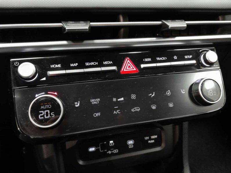 
								Hyundai Tucson full									