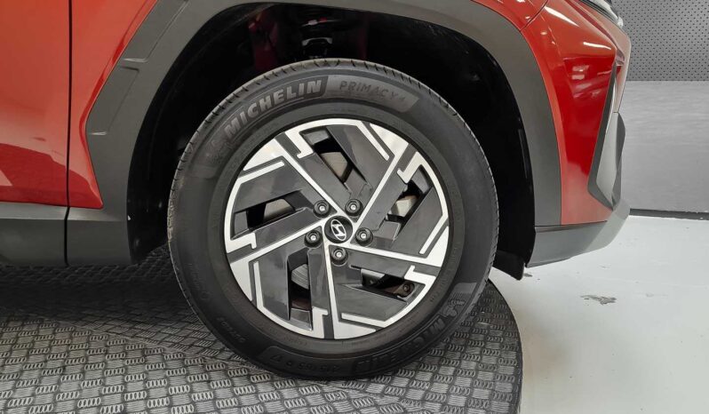 
								Hyundai Tucson full									