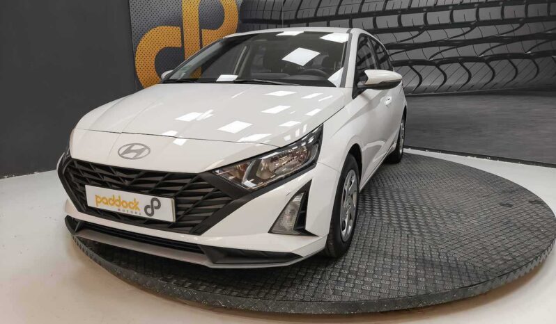
								Hyundai i20 full									