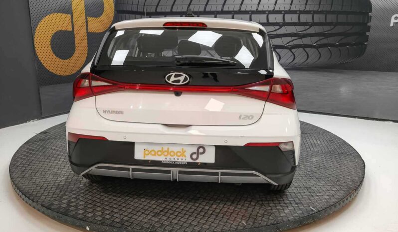 
								Hyundai i20 full									
