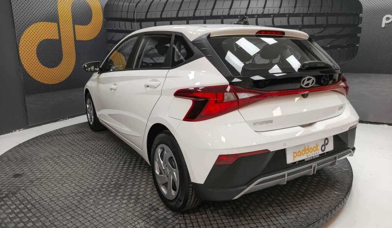 
								Hyundai i20 full									