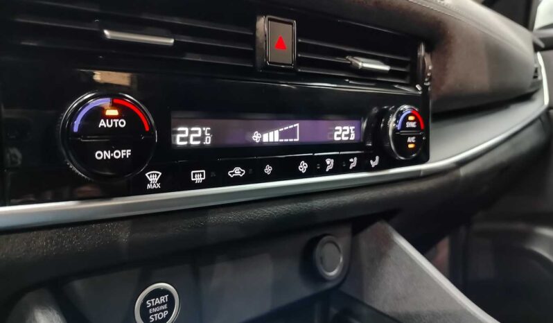 
								Nissan Qashqai full									