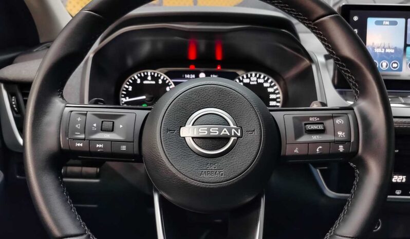 
								Nissan Qashqai full									